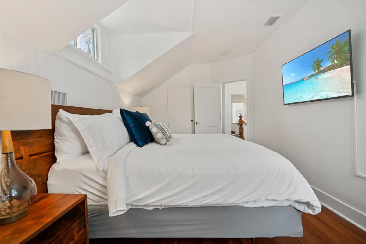 Remodeled Historic 1800S Carriage House, The Castle Garden, Colonial Modern Mansion Villa St. Augustine Exterior photo